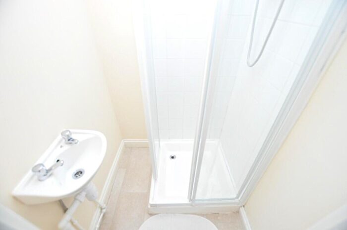 6 Bedroom Maisonette To Rent In Jesmond, Newcastle Upon Tyne, NE2