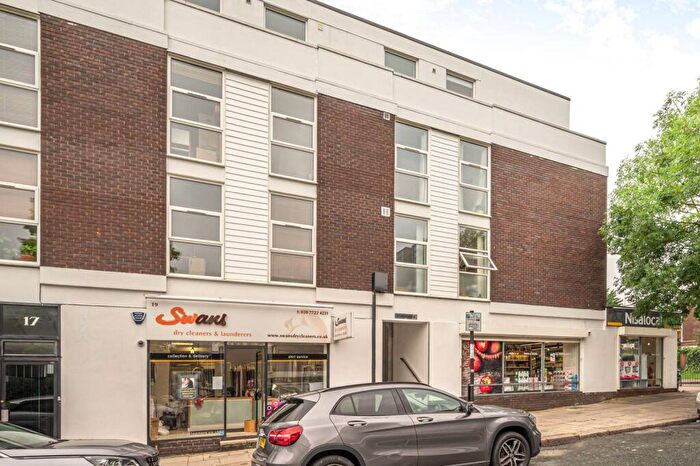 3 Bedroom Flat To Rent In Lower Merton Rise, Primrose Hill, London, NW3