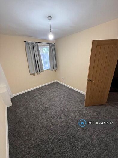 2 Bedroom Flat To Rent In Garretts Green Lane, Birmingham, B26