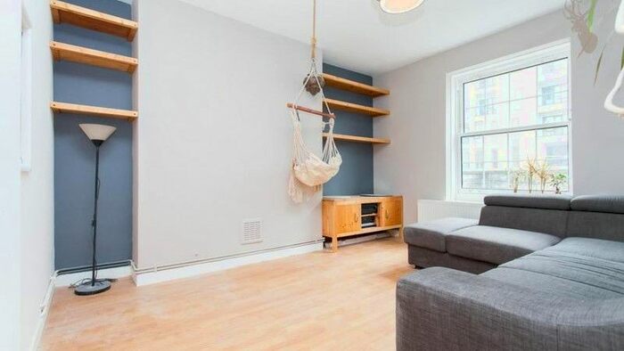 3 Bedroom Flat To Rent In Lower Clapton, London, E5