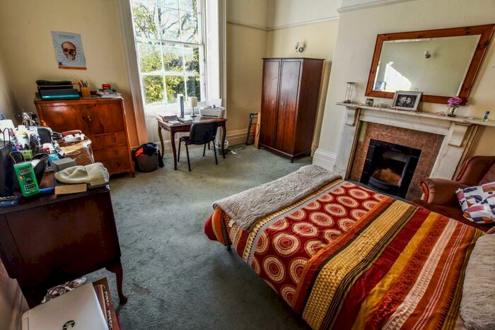 4 Bedroom Terraced House To Rent In Canynge Square, Clifton, Bristol, BS8