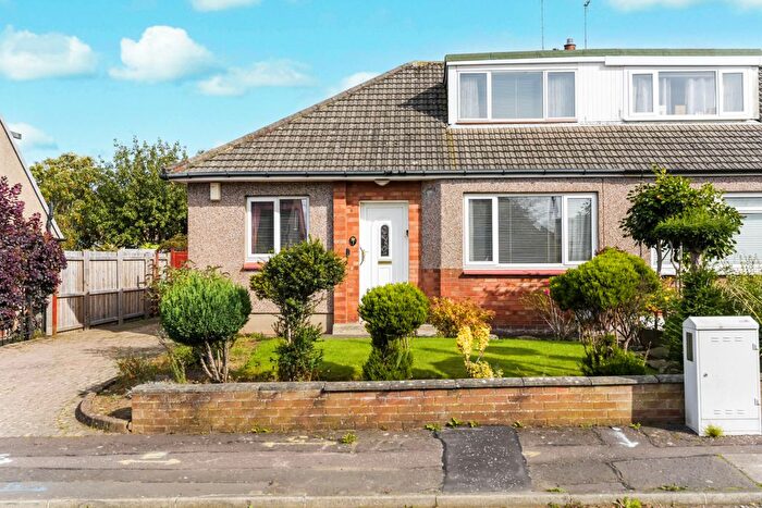 3 Bedroom Bungalow For Sale In Drum Brae Place, Corstorphine, Edinburgh, EH12