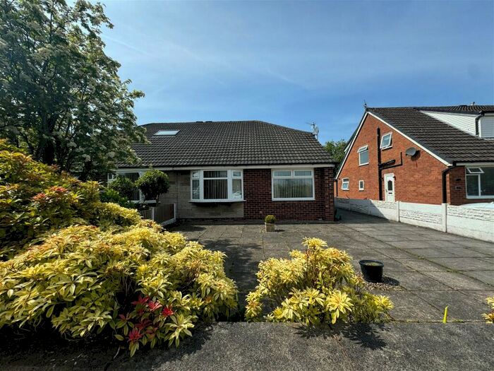 2 Bedroom Semi-Detached Bungalow To Rent In Seacroft Crescent, Southport, PR9