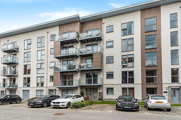 2 Bedroom Apartment To Rent In Wallingford Way, Maidenhead, SL6