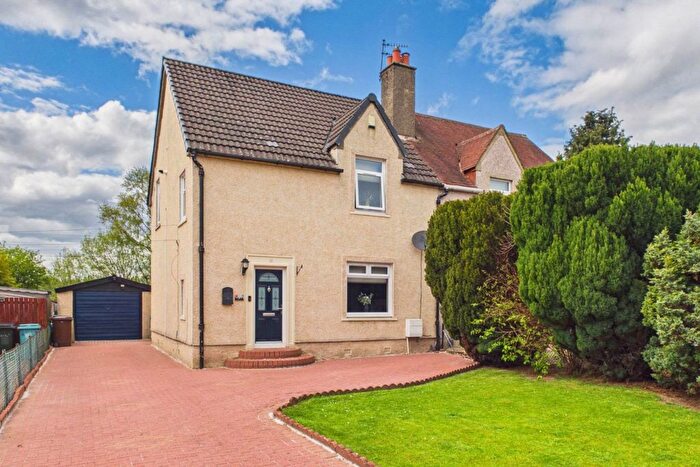 3 Bedroom Semi-Detached House For Sale In Castle Avenue, Motherwell, ML1