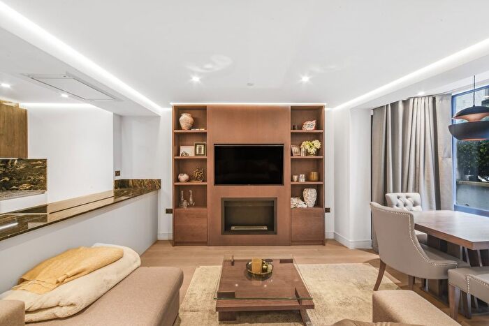 3 Bedroom Mews For Sale In New Burlington Place, London, W1S