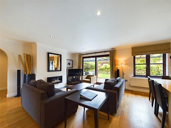 3 Bedroom Terraced House For Sale In Wadebridge, PL27