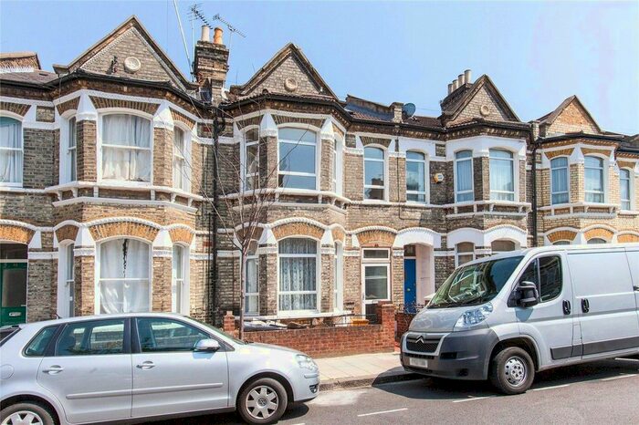 4 Bedroom Detached House To Rent In Corrance Road, London, SW2