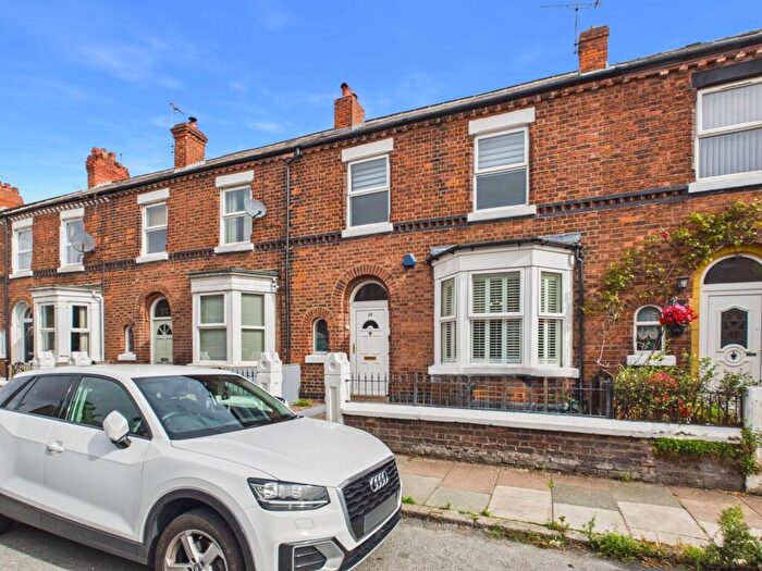 3 Bedroom Terraced House For Sale In Lightfoot Street, Hoole, CH2