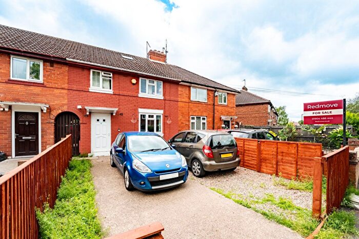 3 Bedroom Terraced House For Sale In Peter Hill Drive, York, YO30