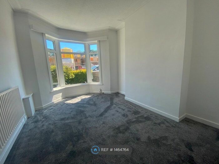 3 Bedroom Terraced House To Rent In St. Albans Road, Darwen, BB3