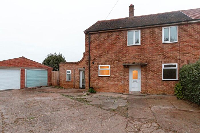 3 Bedroom Semi-Detached House To Rent In Ancaster Road, Bourne, PE10