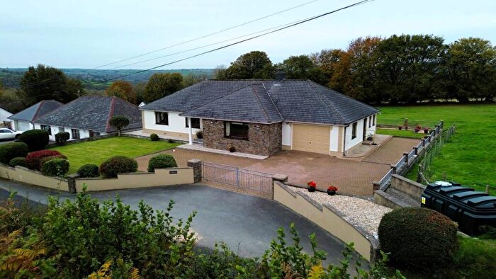 3 Bedroom Detached Bungalow For Sale In Capel Iwan Road, Newcastle Emlyn, SA38