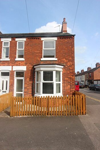 2 Bedroom House To Rent In Lathkill Street, Market Harborough, LE16