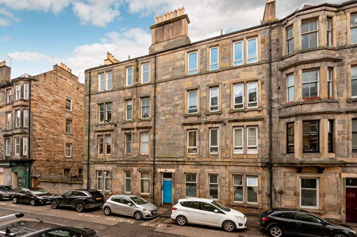 1 Bedroom Flat For Sale In / Edina Street, Edinburgh, EH7
