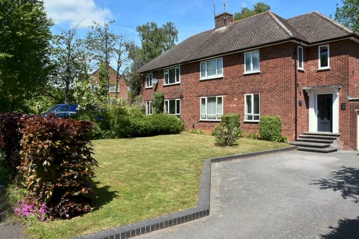 2 Bedroom Flat To Rent In Lemsford Lane, Welwyn Garden City, AL8