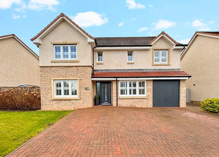 4 Bedroom Detached House For Sale In Holstein Avenue, Hamilton, ML3