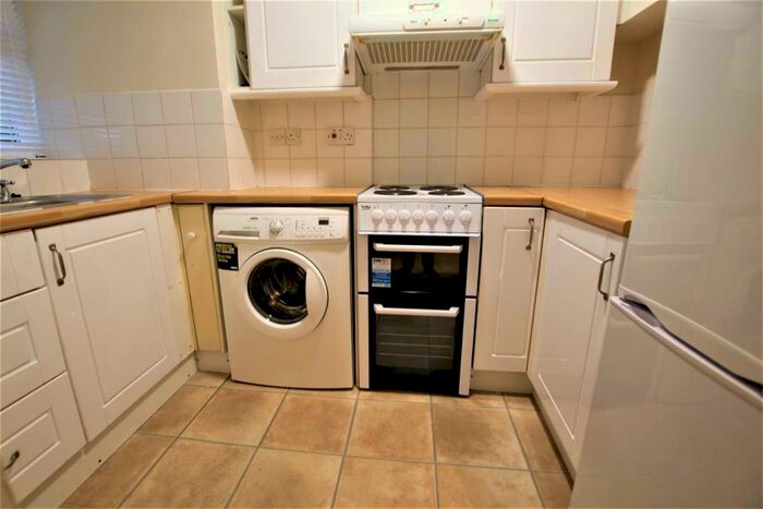 1 Bedroom Terraced House To Rent In Goldsworth Park, GU21