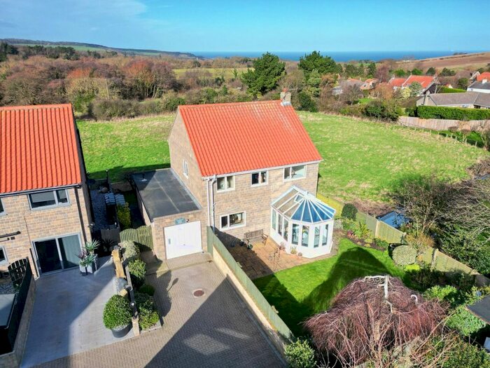 4 Bedroom Detached House For Sale In Newholm, Whitby, YO21