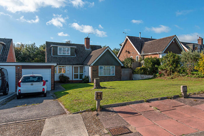 3 Bedroom Detached Bungalow For Sale In High Salvington, BN13