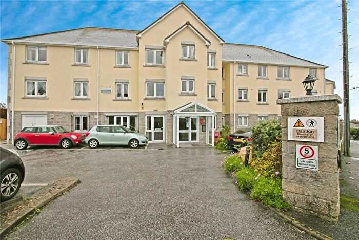1 Bedroom Flat For Sale In St Piran's Court, Camborne, TR14