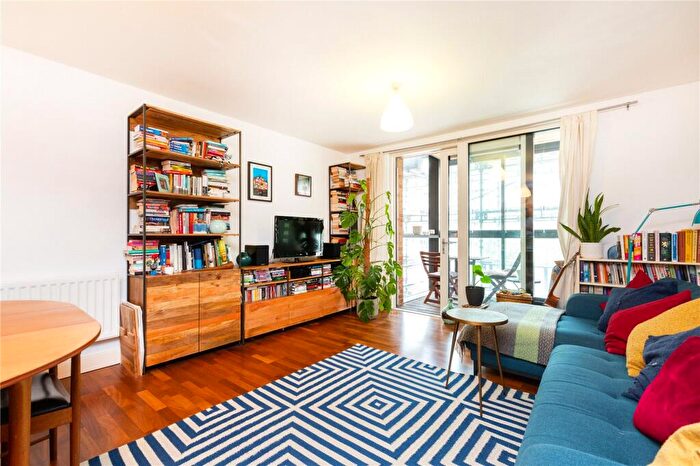 1 Bedroom Apartment To Rent In Raddon Tower, Dalston Square, London, E8