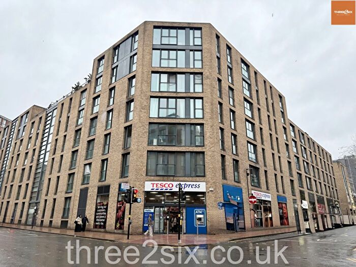 2 Bedroom Flat To Rent In Southside, St. John's Walk Birmingham, West Midlands, B5