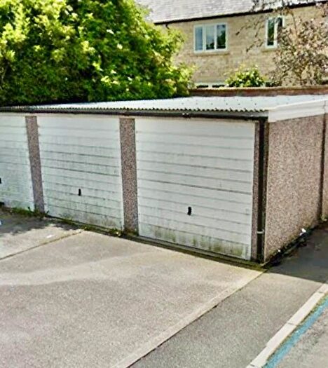 Garage / Parking To Rent In Belton Street, Stamford, PE9