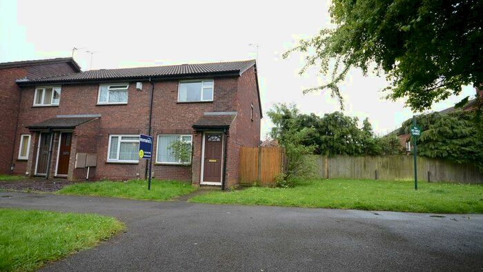 2 Bedroom End Of Terrace House To Rent In Flamborough Path, Lower Earley, RG6