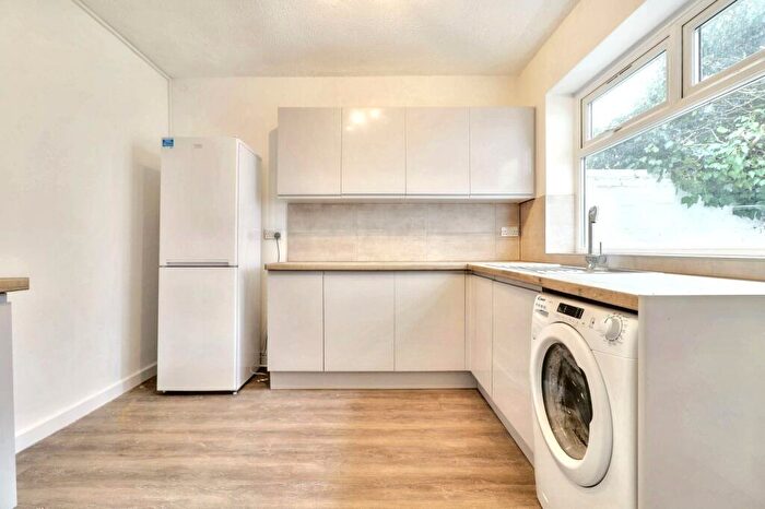 1 Bedroom Bungalow To Rent In High Street, Earith, Cambs, PE28