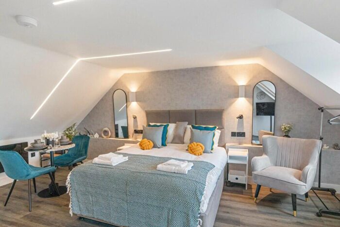 1 Bedroom Serviced Apartments To Rent In Camberwell Road, London, SE5