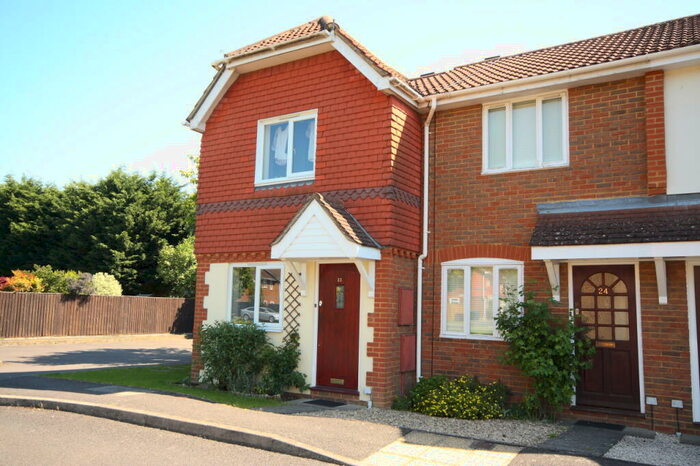 1 Bedroom Terraced House To Rent In Old School Place, Woking, GU22