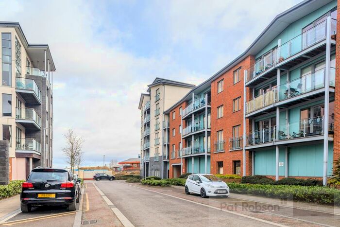 2 Bedroom Apartment To Rent In Willbrook House, Worsdell Drive, Gateshead, NE8