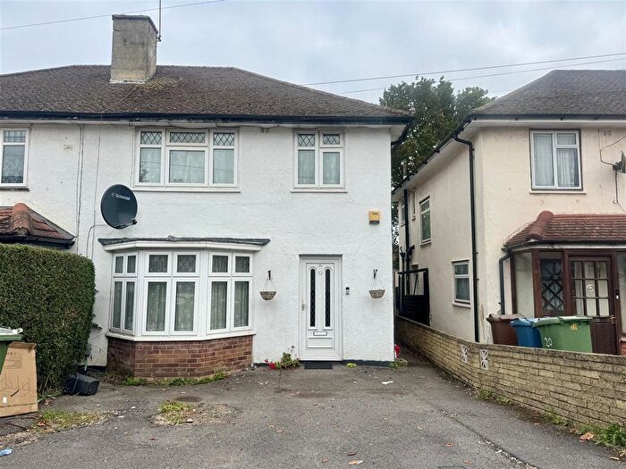 3 Bedroom Semi-Detached House To Rent In Cullington Close, Harrow, HA3