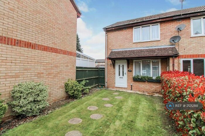 2 Bedroom End Of Terrace House To Rent In Bader Gardens, Slough, SL1