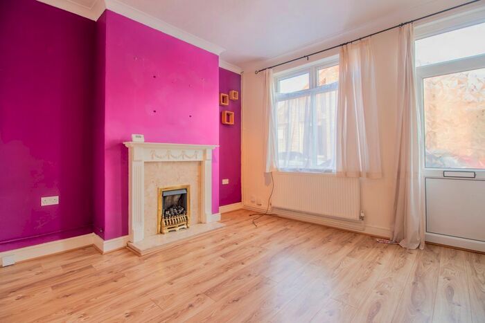 2 Bedroom Terraced House To Rent In Bennett Street, Long Eaton, Nottingham, NG10