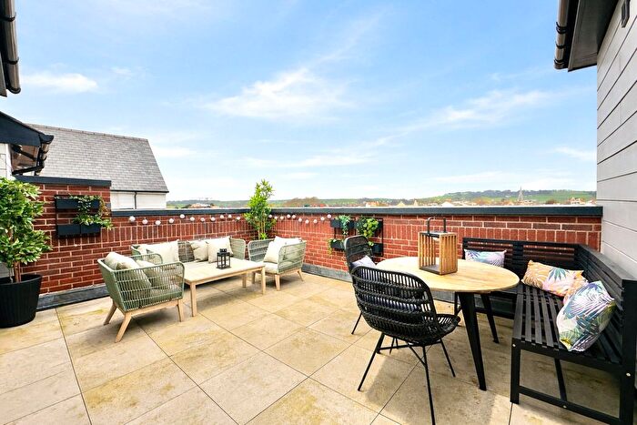 4 Bedroom Terraced House For Sale In Delightful Riverside Roof Terrace, Balcony Amp; Double Garage, Sticklepath, Barnstaple, Devon, EX31