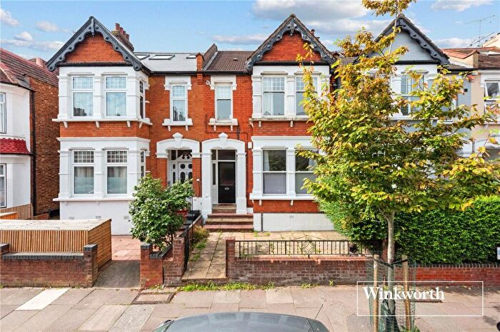 1 Bedroom Apartment For Sale In Princes Avenue, Finchley, London, N3