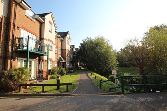 2 Bedroom Flat To Rent In Uxbridge Road, Rickmansworth, WD3
