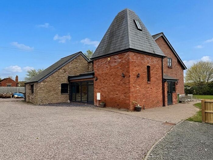 4 Bedroom Country House For Sale In Whitestone, Hereford, HR1