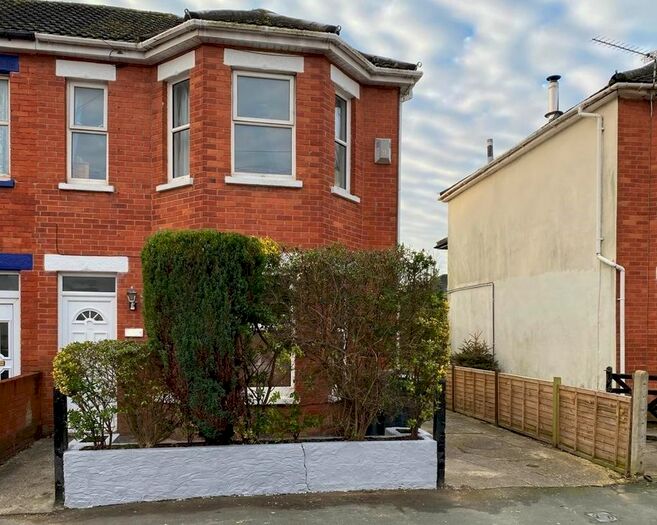 3 Bedroom Semi-Detached House To Rent In Capstone Road, Bournemouth, BH8