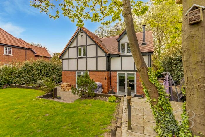 2 Bedroom Semi-Detached House To Rent In Lochbuie Court, Mansfield, NG18