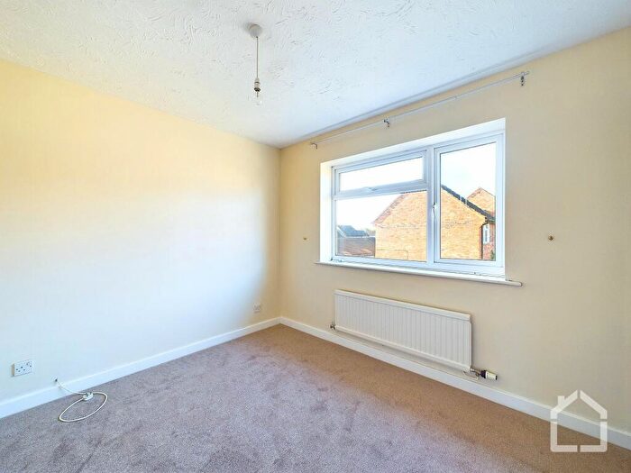 2 Bedroom End Of Terrace House To Rent In Sandown Court, Bletchley, MK3