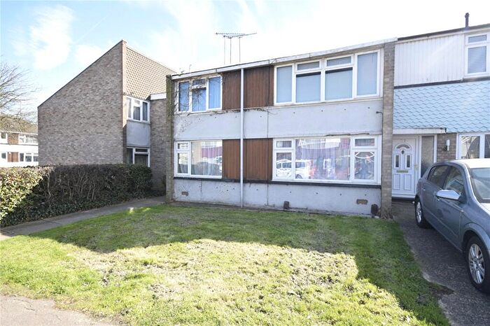 1 Bedroom Apartment To Rent In Great Knightleys, Basildon, Essex, SS15