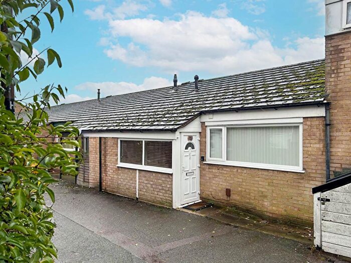 1 Bedroom Bungalow For Sale In High Trees, Eaglestone, MK6