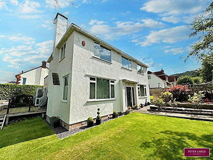 3 Bedroom Detached House For Sale In St Elmos Drive, Prestatyn, Denbighshire, LL19