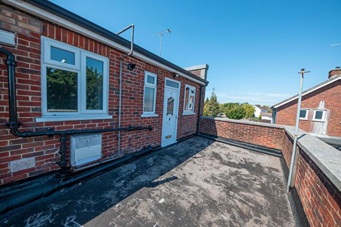 2 Bedroom Flat To Rent In Hambledon Road, Waterlooville, PO7