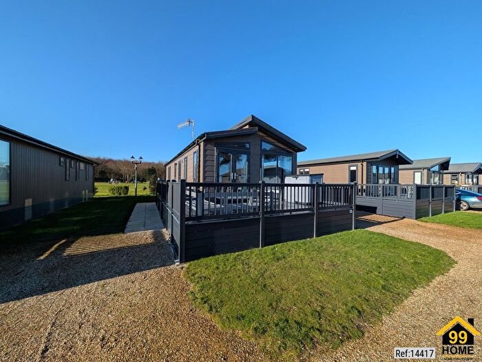 2 Bedroom Lodge For Sale In Beach View Holiday Park, Leiston, United Kingdom, IP16
