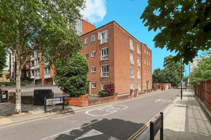 2 Bedroom Flat To Rent In Highbury Grove, Highbury And Islington, N5