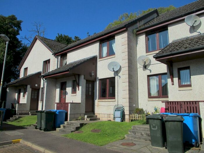 2 Bedroom Flat To Rent In Tulloch Square, Dingwall, IV15